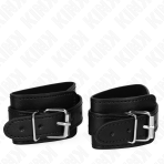 KINK - LOCKABLE DUNGEON WRIST RESTRAINTS BLACK ADJUSTABLE 21-28 CM X 5.5 CM - imagine 2