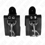 KINK - LOCKABLE DUNGEON WRIST RESTRAINTS BLACK ADJUSTABLE 21-28 CM X 5.5 CM - imagine 4