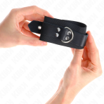 KINK - NYLON WRIST RESTRAINTS BLACK WITH LEATHER BELT BLACK ADJUSTABLE 19-29 CM X 5.1 CM - imagine 3